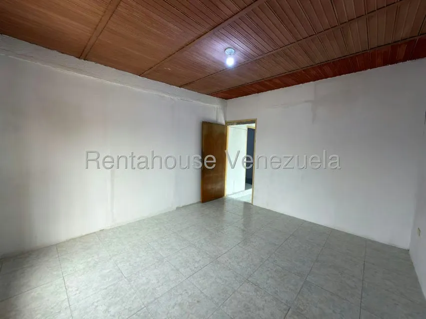 Casa (1 Nivel) en Alquiler en El Limon, Aragua - 23