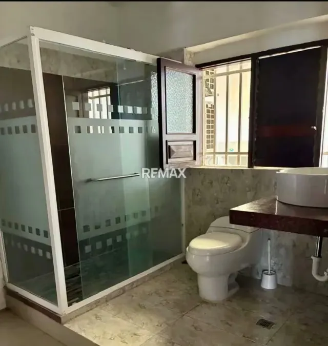 Amplia casa en venta en la urbanización Los Sauces, Valencia - 20