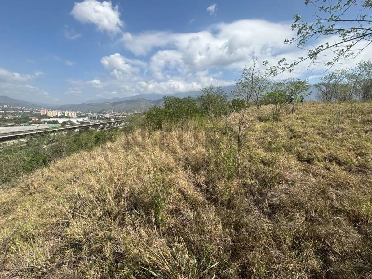 GUARENAS TERRENO VENTA RESIDENCIAL COMERCIAL INDUSTRIAL 29.586,026mts - 4