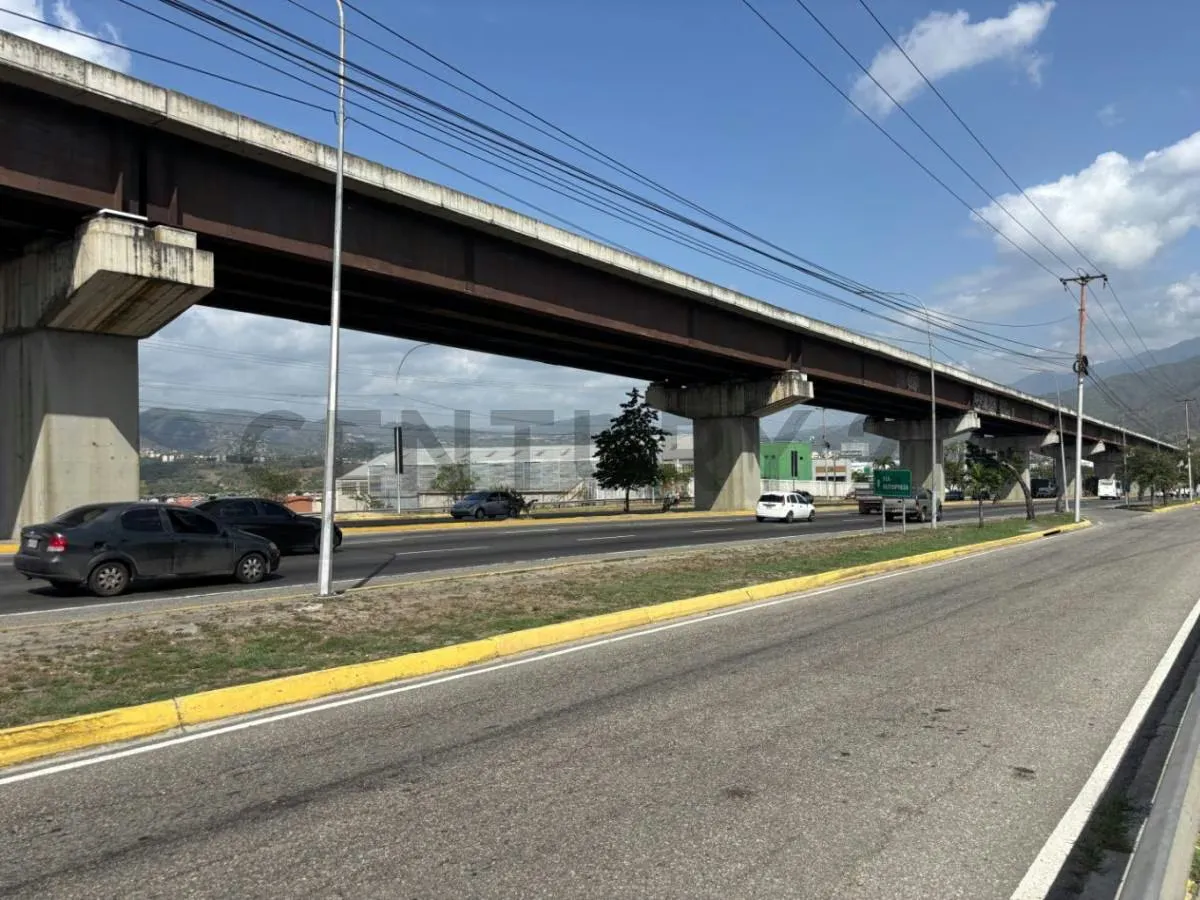 GUARENAS TERRENO VENTA RESIDENCIAL COMERCIAL INDUSTRIAL 29.586,026mts - 10