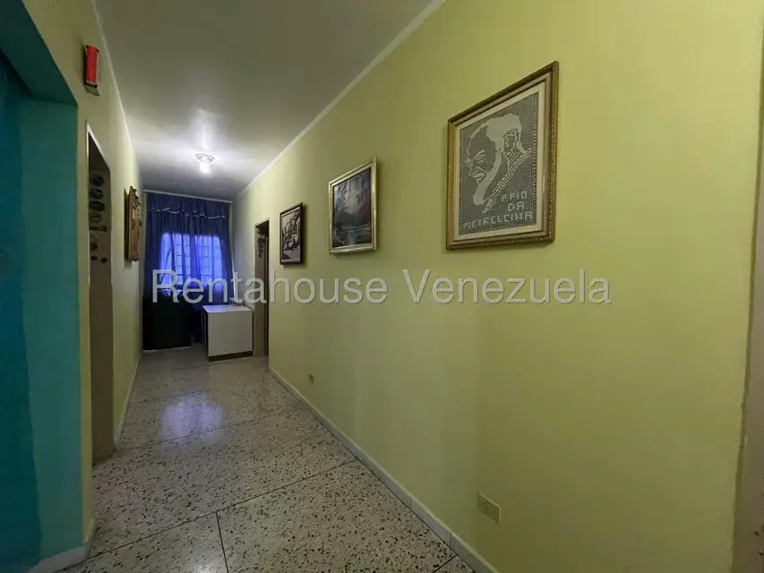 Casa (1 Nivel) en Venta en Municipio Guaicaipuro, Miranda - 11