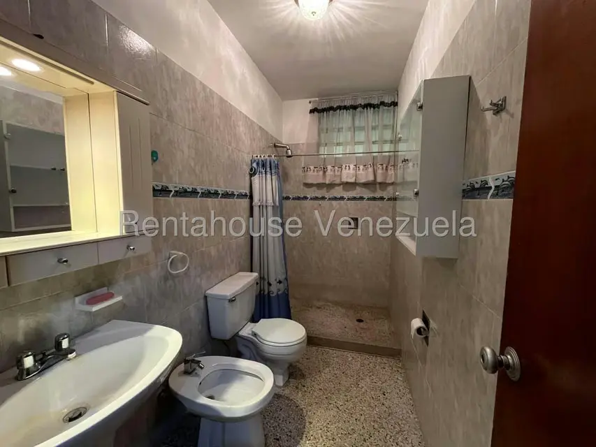 Casa (1 Nivel) en Venta en Municipio Guaicaipuro, Miranda - 29
