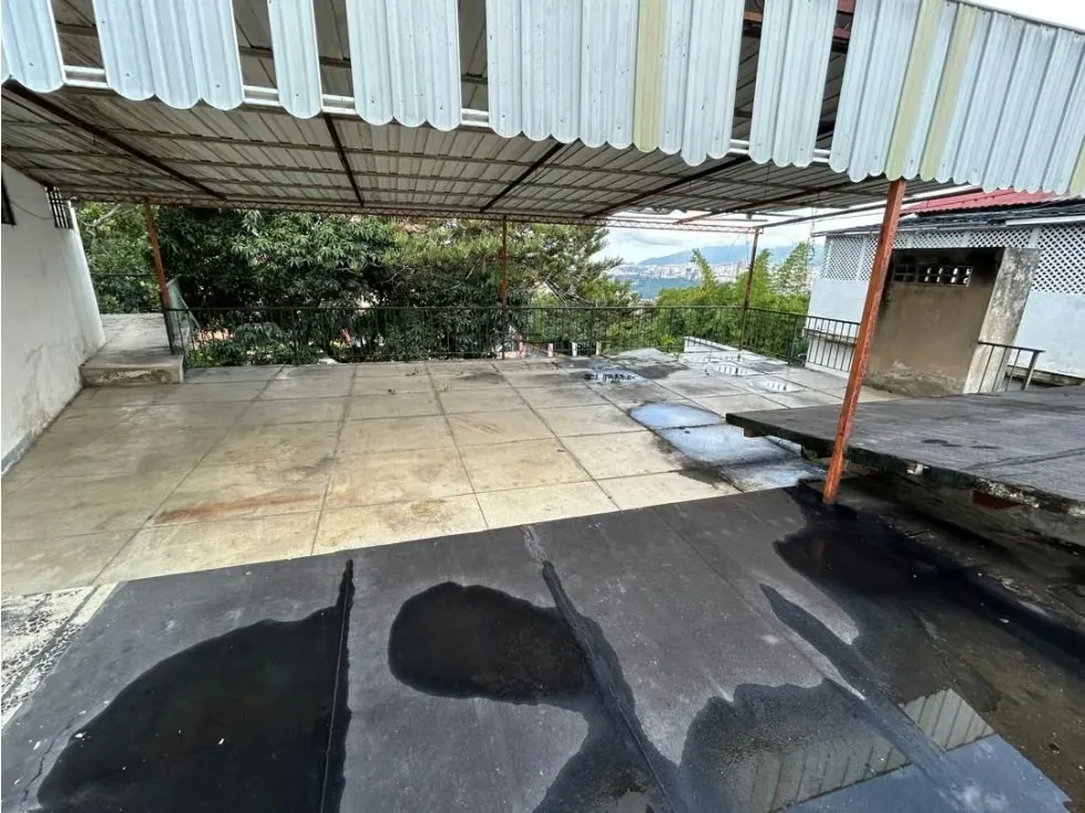 Se vende casa 500m2 Colinas de Bello Monte 4683 - 11