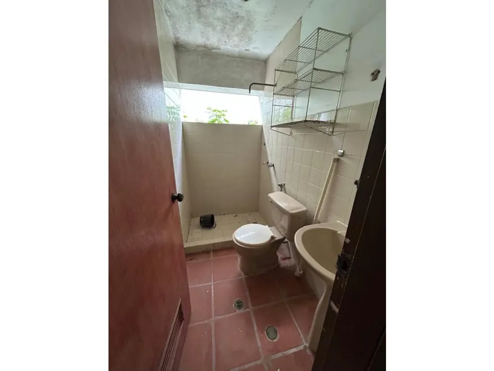 Se vende casa 500m2 Colinas de Bello Monte 4683 - 20