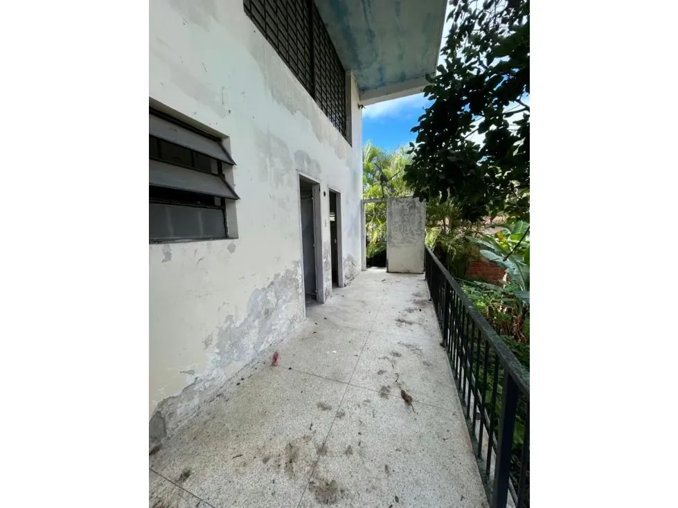 Se vende casa 500m2 Colinas de Bello Monte 4683 - 8