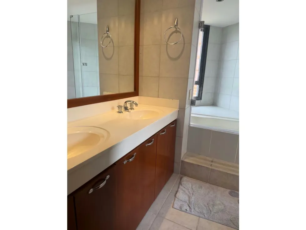 Alquilo Ph de tres niveles amoblado 390m2 La Castellana 7913 - 9