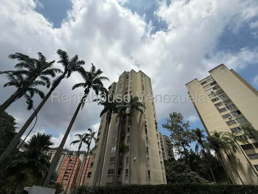 Apartamento (1 Nivel) en Alquiler en El Cigarral, Distrito Metropolitano