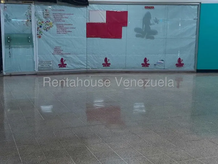 Local Comercial en Alquiler en Los Palos Grandes, Distrito Metropolitano - 23