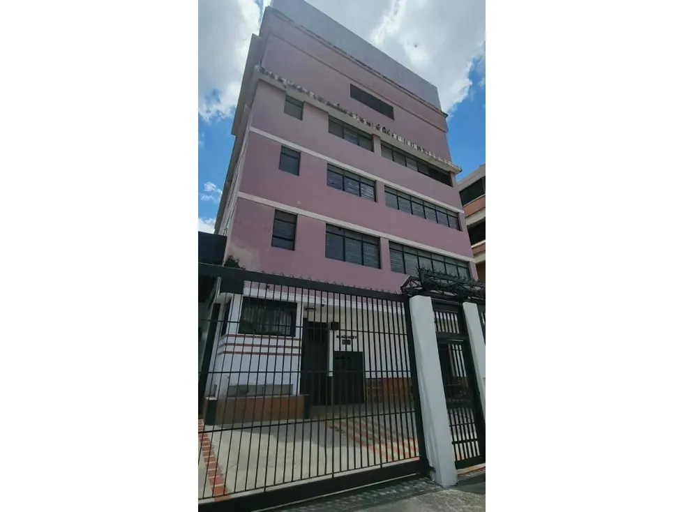 Vendo edificio industrial 2000m2 La Urbina 4391 - 10