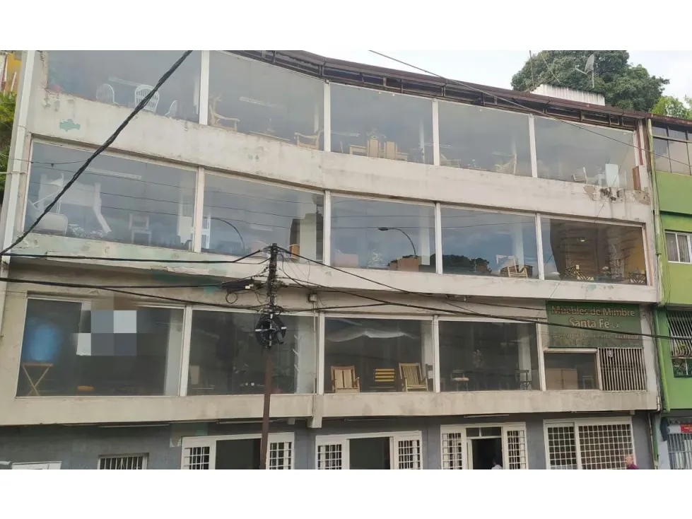 Local en Santa Fe Norte, Caracas