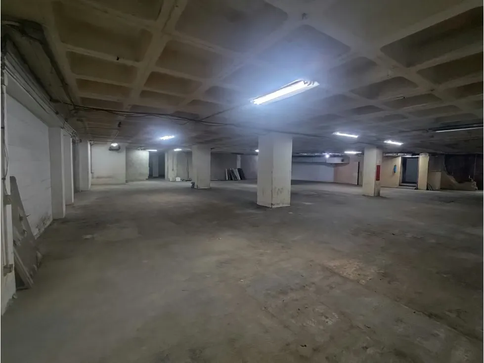 Se alquila Planta Industrial/depósito 1.300 m2 Boleíta Norte 0591 - 6