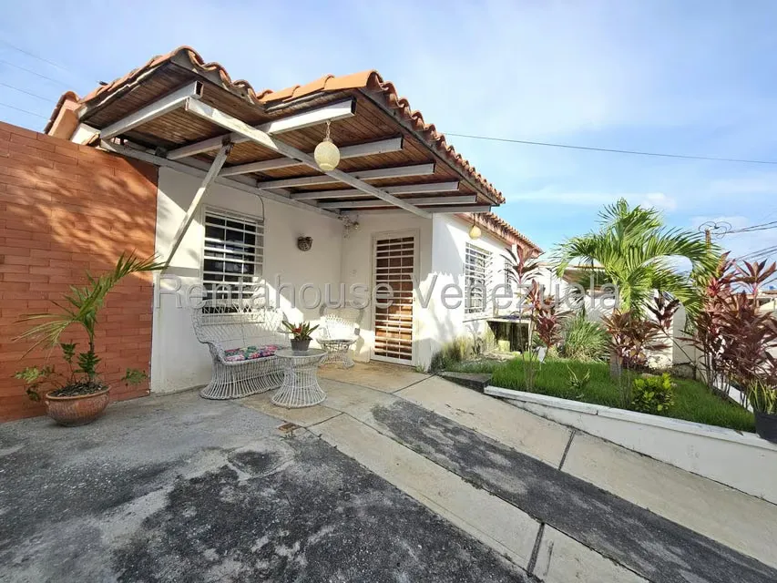 Casa (1 Nivel) en Venta en El Amanecer, Lara - 2