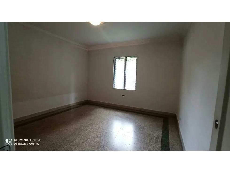 Se vende casa 650m2 Las Castellana 9572 - 19