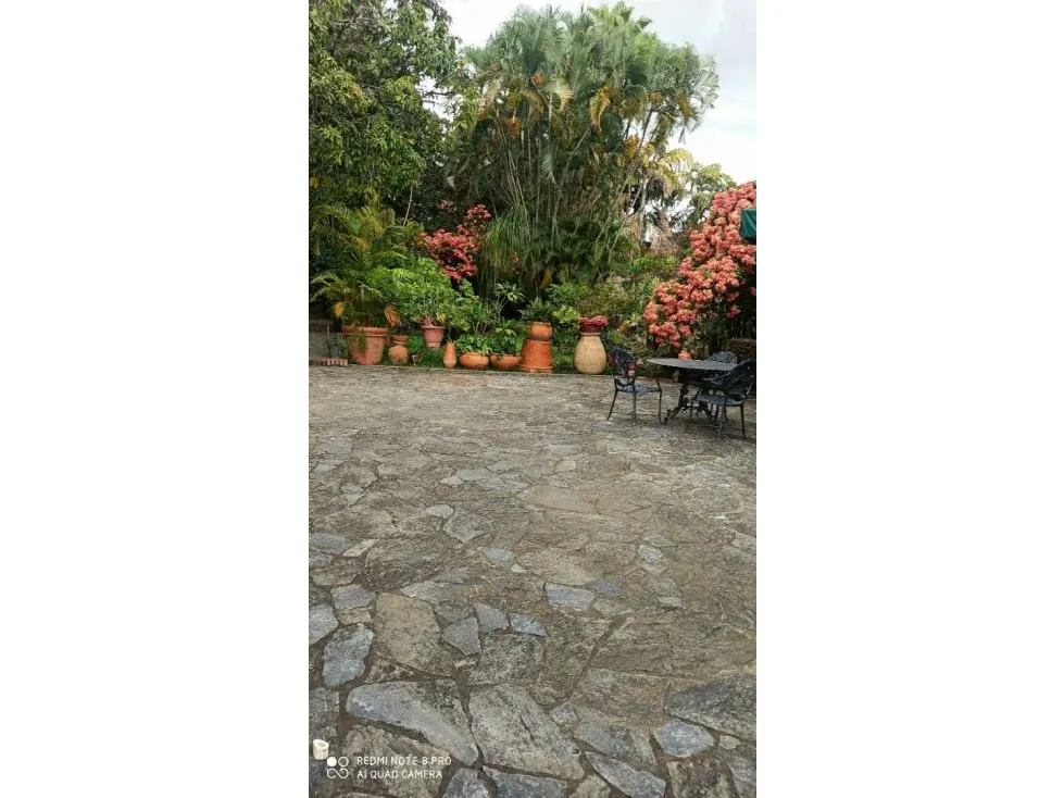 Se vende casa 650m2 Las Castellana 9572 - 3