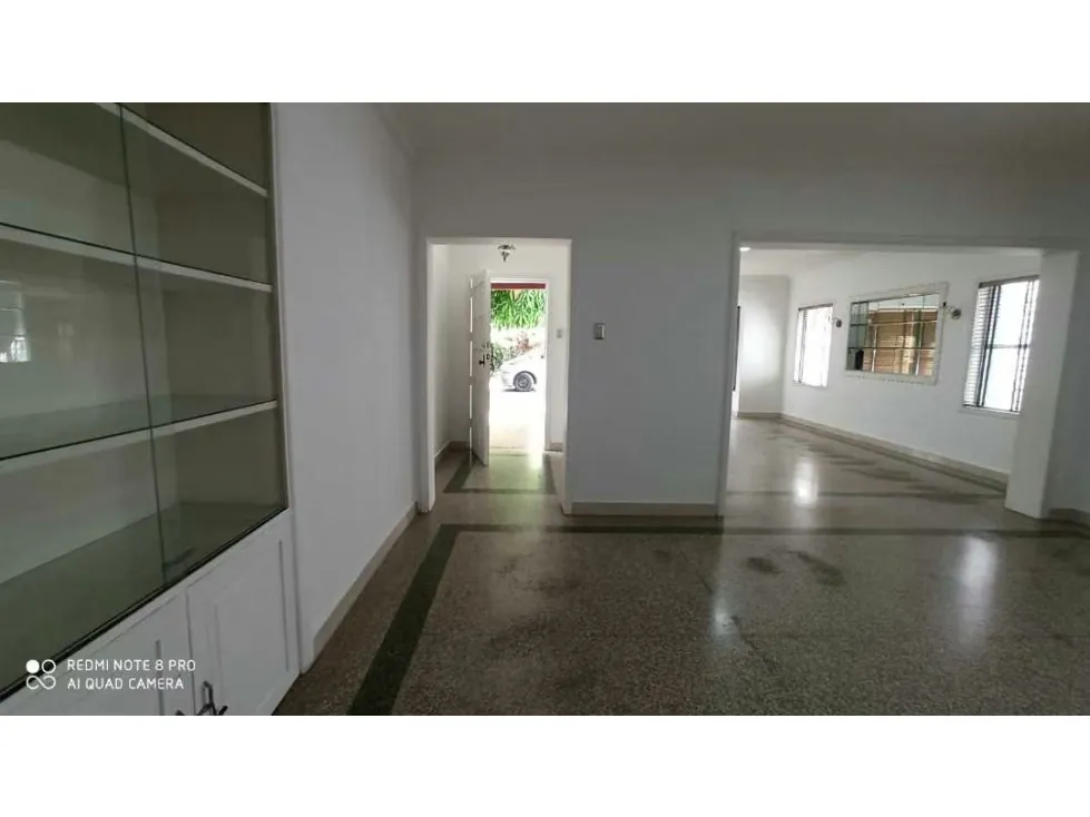 Se vende casa 650m2 Las Castellana 9572 - 27