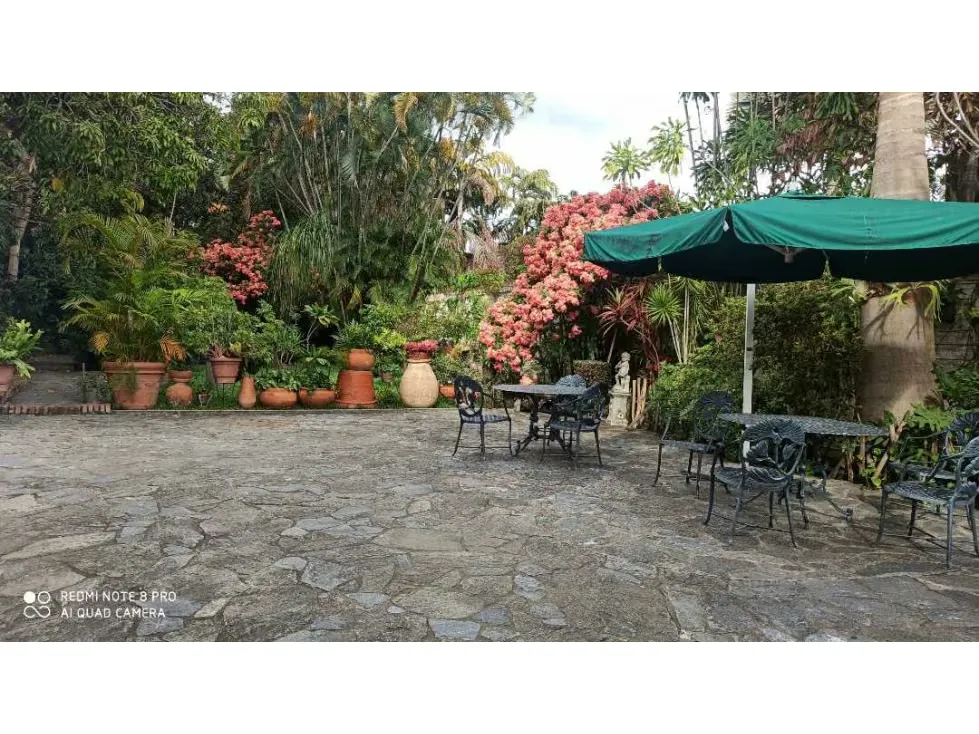 Se vende casa 650m2 Las Castellana 9572 - 30