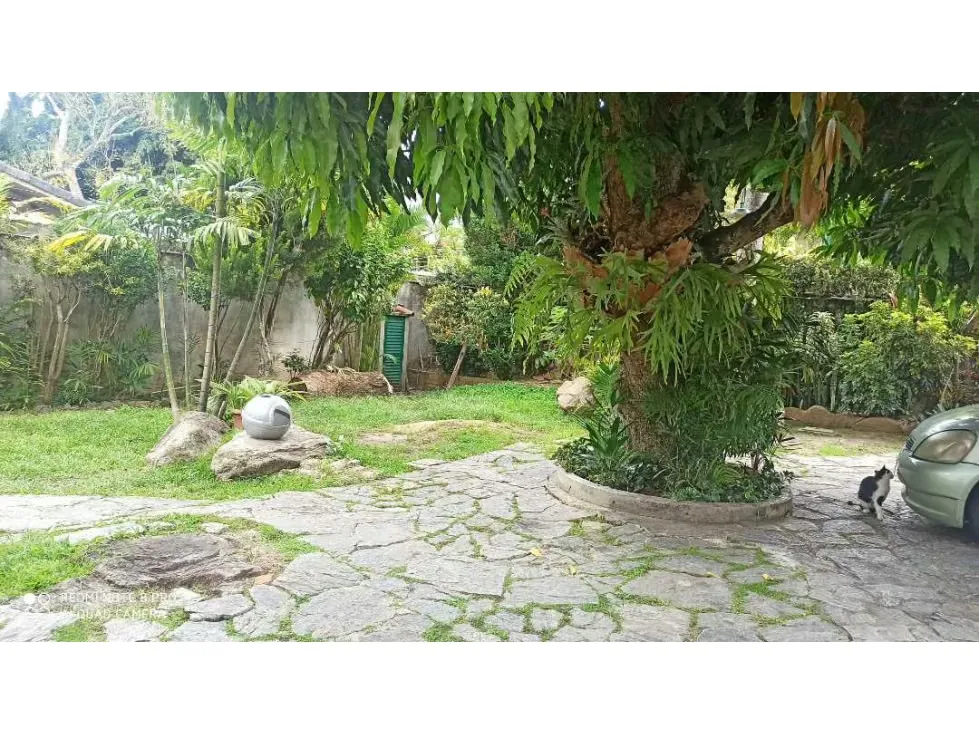 Se vende casa 650m2 Las Castellana 9572 - 6