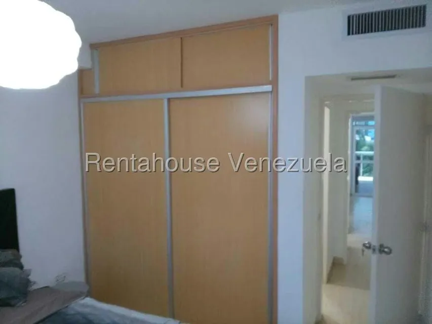 Apartamento (1 Nivel) en Alquiler en Playa Moreno, Nueva Esparta - 24