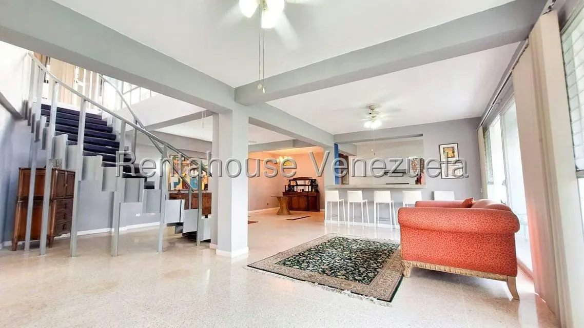 Casa (Duplex) en Venta en San Luis, Distrito Metropolitano - 77