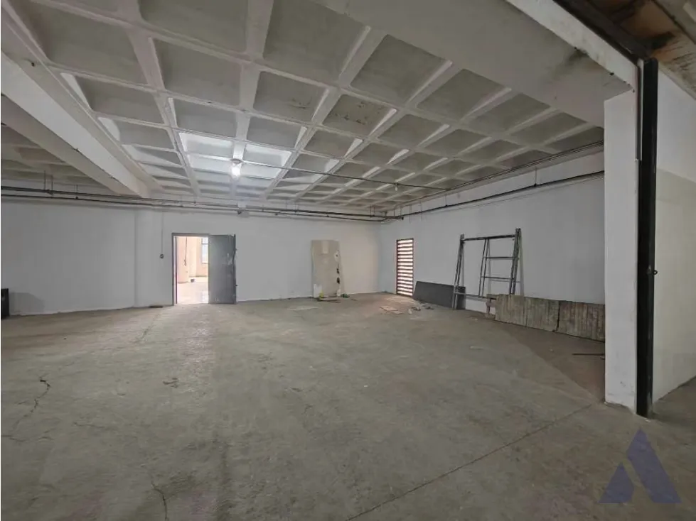 Se alquilan local comercial/industrial 500m2 Piedra Azul 8388 - 2