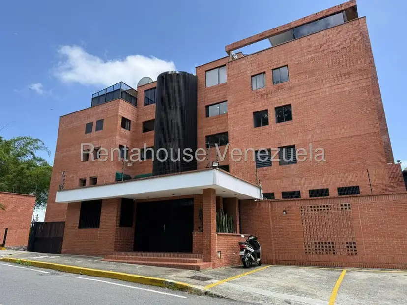 Apartamento (Duplex) en Venta en Alto Hatillo, Distrito Metropolitano