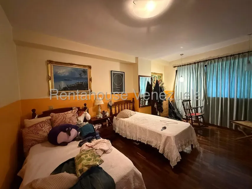 Apartamento (Duplex) en Venta en Alto Hatillo, Distrito Metropolitano - 32