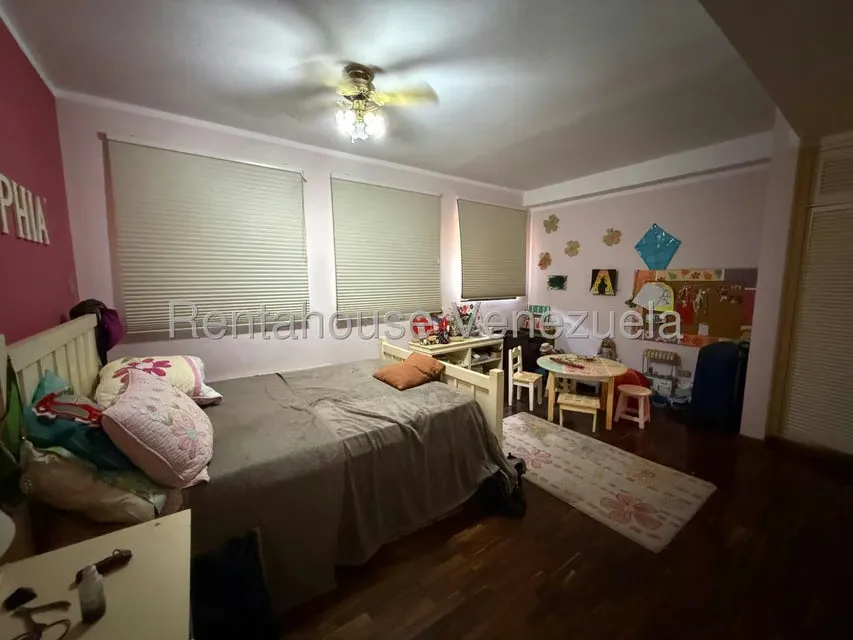 Apartamento (Duplex) en Venta en Alto Hatillo, Distrito Metropolitano - 35