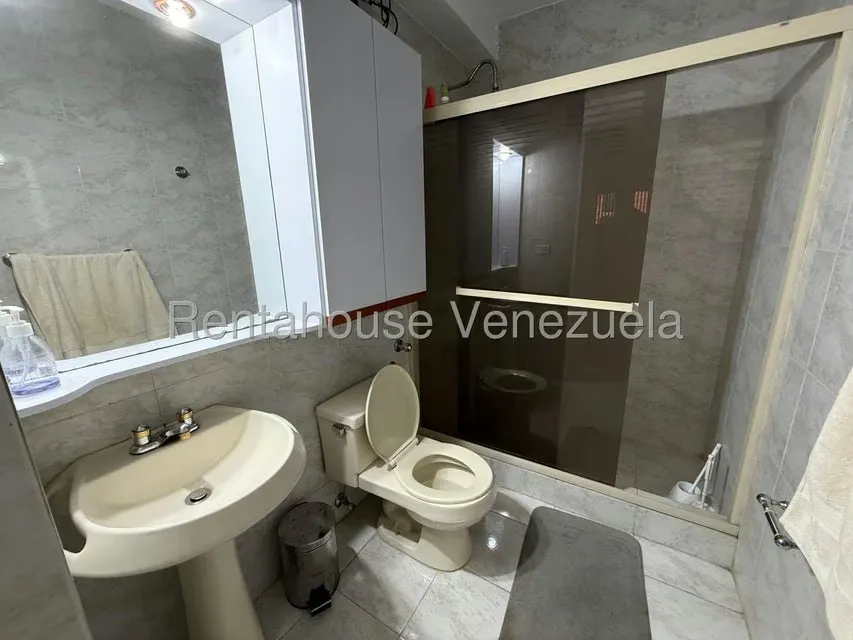 Apartamento (Duplex) en Venta en Alto Hatillo, Distrito Metropolitano - 37