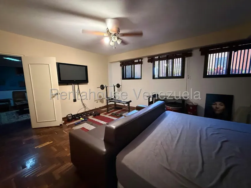 Apartamento (Duplex) en Venta en Alto Hatillo, Distrito Metropolitano - 38