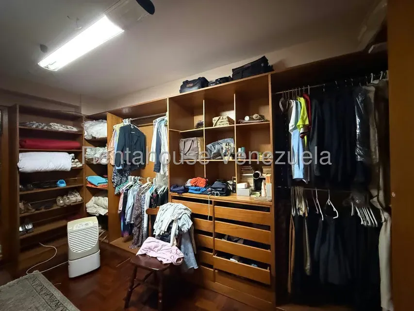 Apartamento (Duplex) en Venta en Alto Hatillo, Distrito Metropolitano - 41
