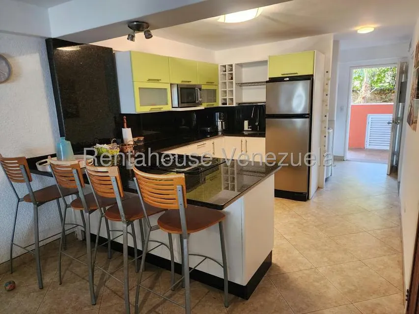 Apartamento (1 Nivel) en Venta en Carenero, Miranda - 24