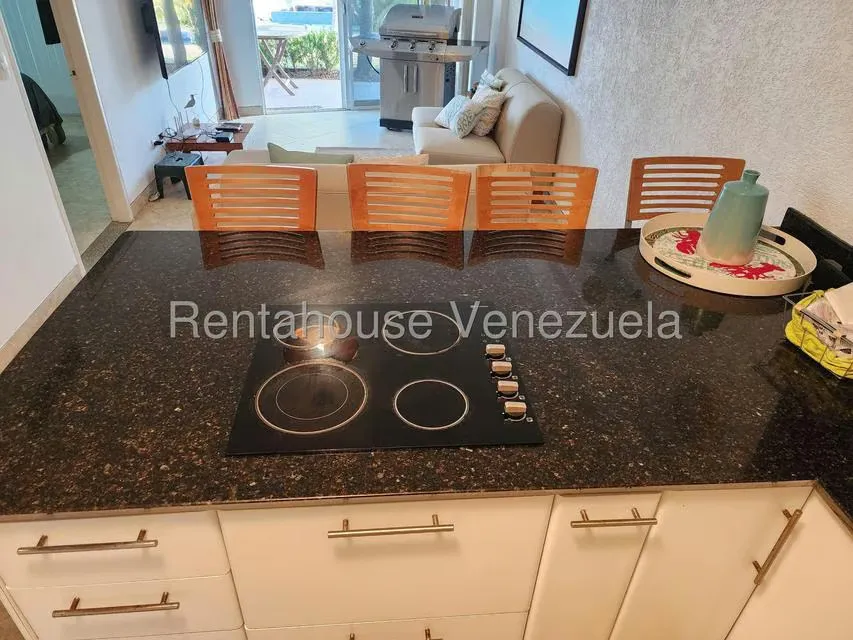 Apartamento (1 Nivel) en Venta en Carenero, Miranda - 28