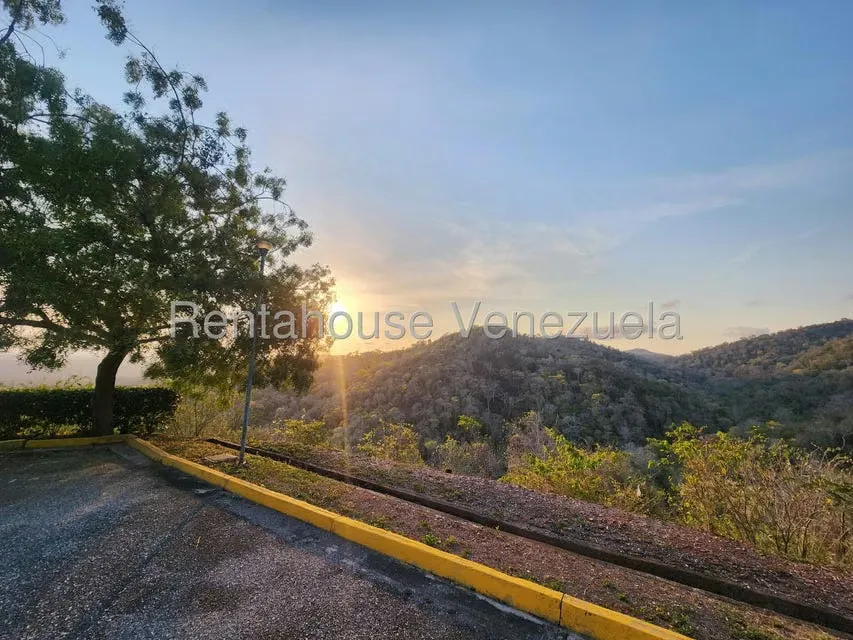 Apartamento (1 Nivel) en Venta en Carenero, Miranda - 51