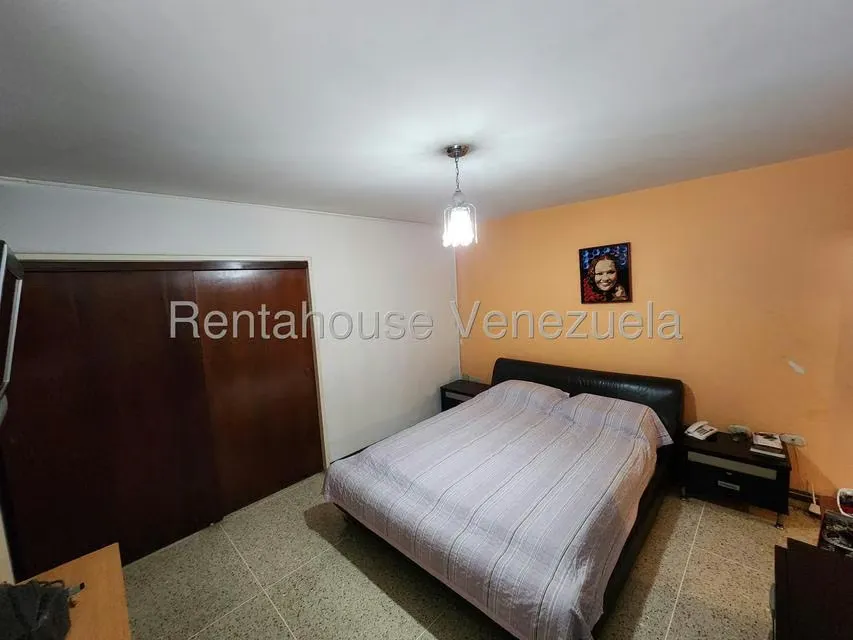 Apartamento (1 Nivel) en Venta en El Bosque, Distrito Metropolitano - 12