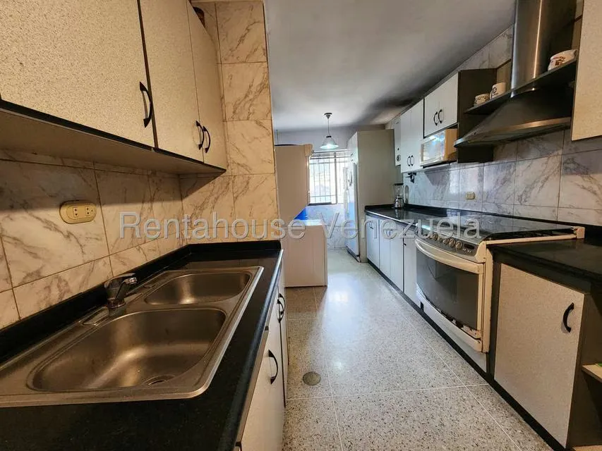 Apartamento (1 Nivel) en Venta en El Bosque, Distrito Metropolitano - 7