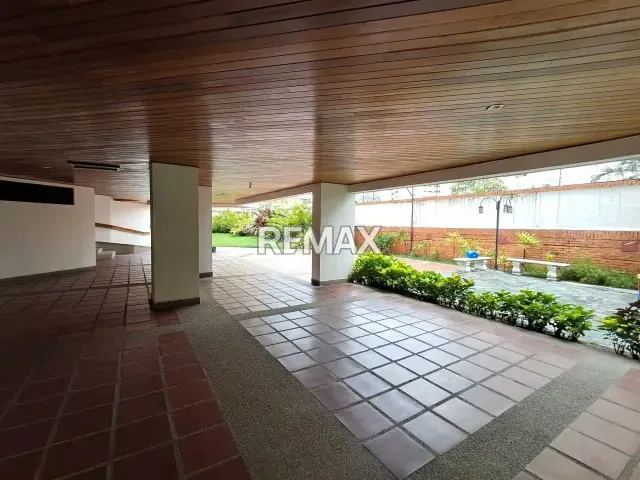 134 m2 Venta Apartamento en los Mangos Valencia Planta 100 y agua piso bajo - 12