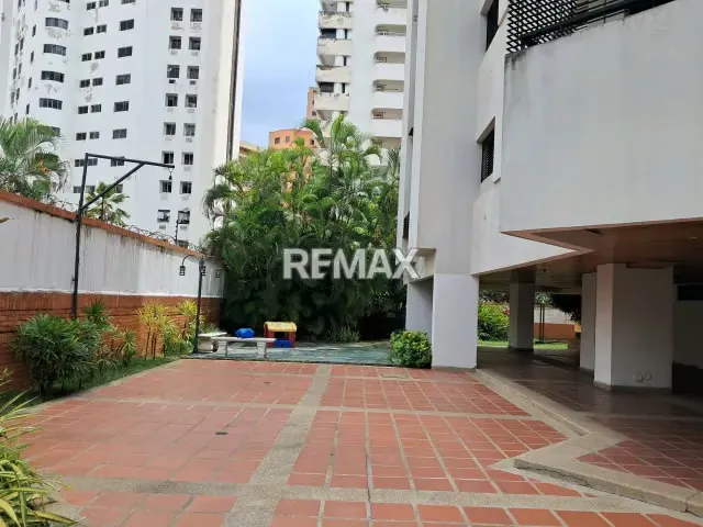134 m2 Venta Apartamento en los Mangos Valencia Planta 100 y agua piso bajo - 14