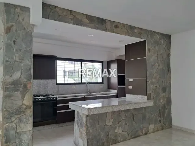 134 m2 Venta Apartamento en los Mangos Valencia Planta 100 y agua piso bajo - 19