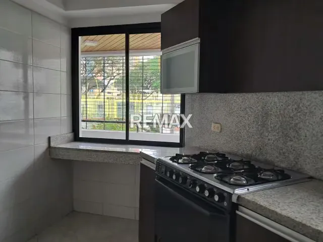 134 m2 Venta Apartamento en los Mangos Valencia Planta 100 y agua piso bajo - 5