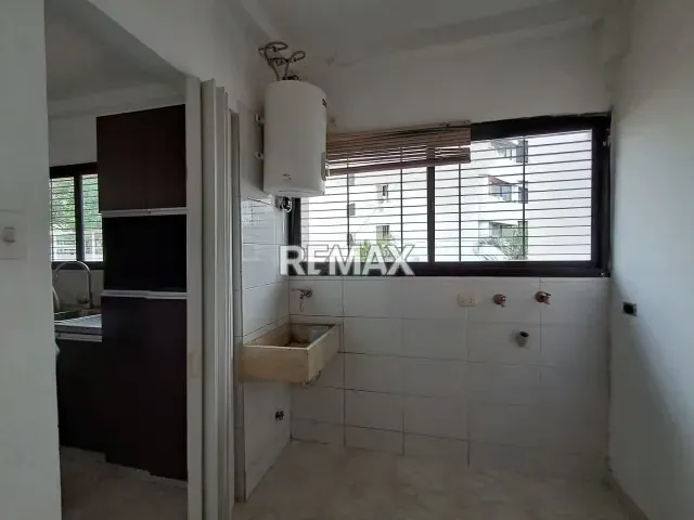 134 m2 Venta Apartamento en los Mangos Valencia Planta 100 y agua piso bajo - 6