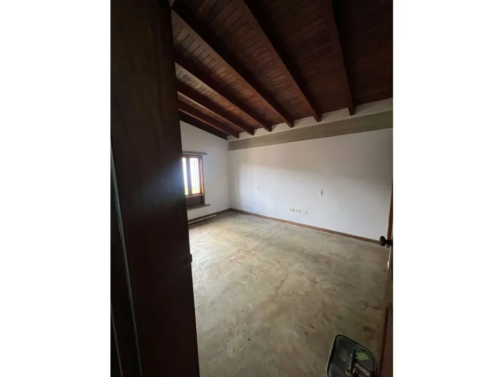 Vendo casa 420m2 La Lagunita 5880 - 12