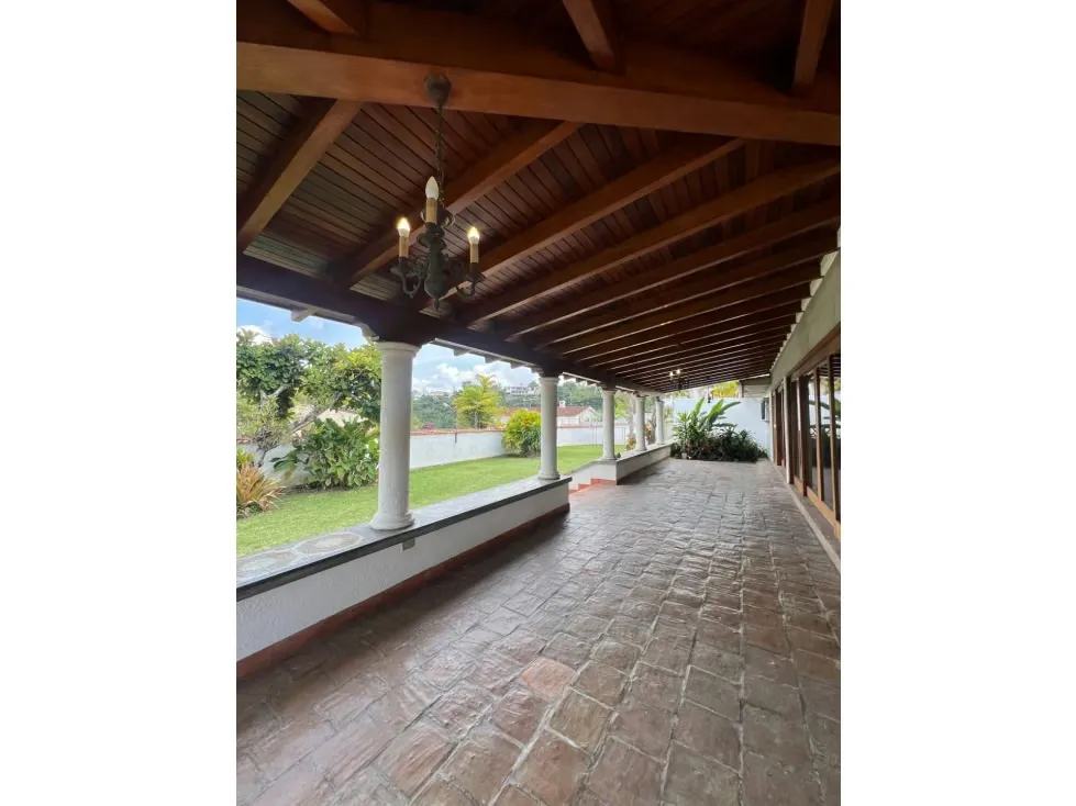 Vendo casa 420m2 La Lagunita 5880 - 6