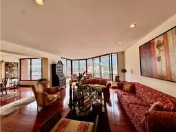 View 10