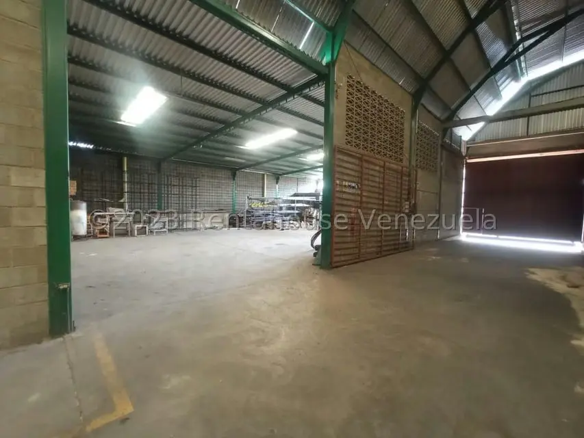 Local Comercial en Venta en Zona Industrial 2, Lara - 23