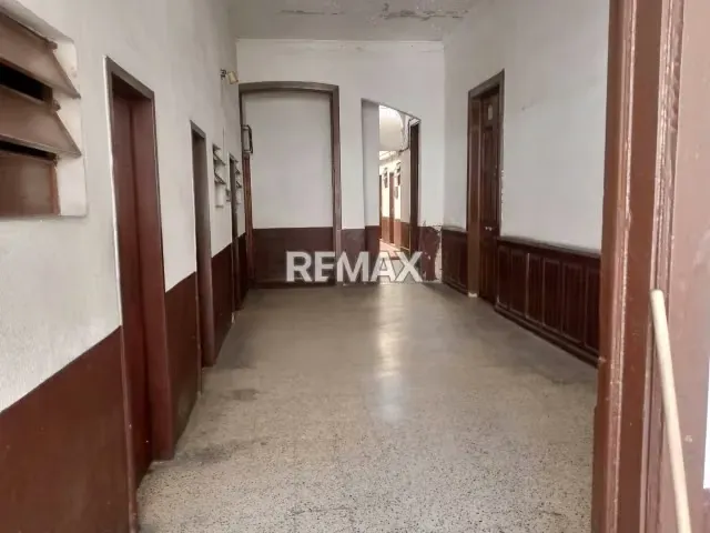 Terreno en Venta 627 m2 pleno Centro Caracas - 3