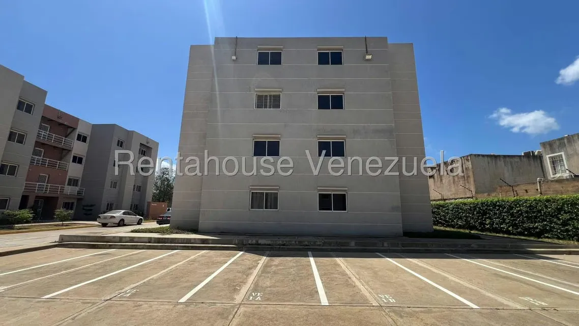 Apartamento (1 Nivel) en Venta en Ciudadela Faria, Zulia - 3