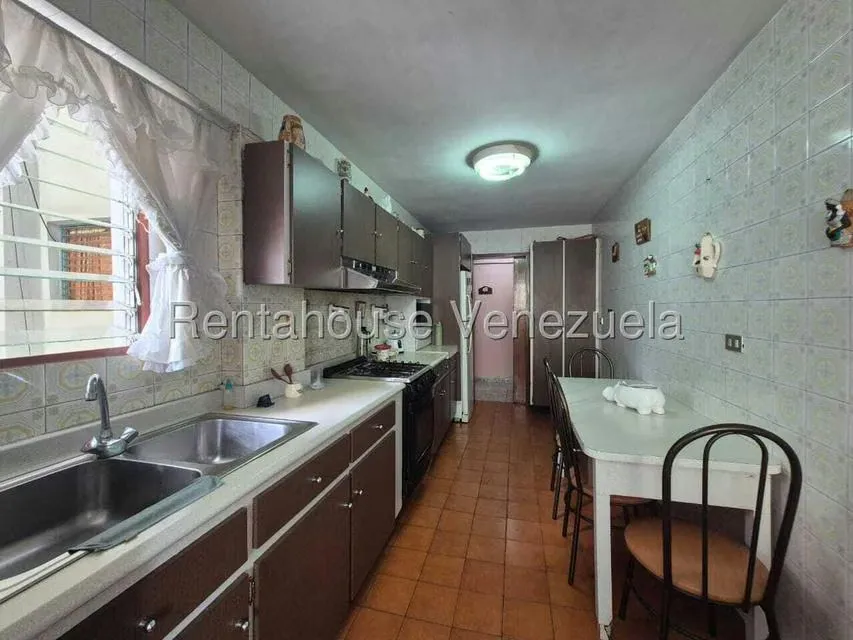Apartamento (1 Nivel) en Venta en El Marques, Distrito Metropolitano - 13