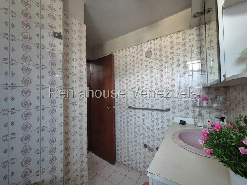 Apartamento (1 Nivel) en Venta en El Marques, Distrito Metropolitano - 25