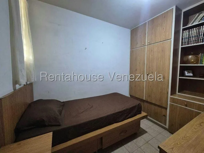 Apartamento (1 Nivel) en Venta en El Marques, Distrito Metropolitano - 26