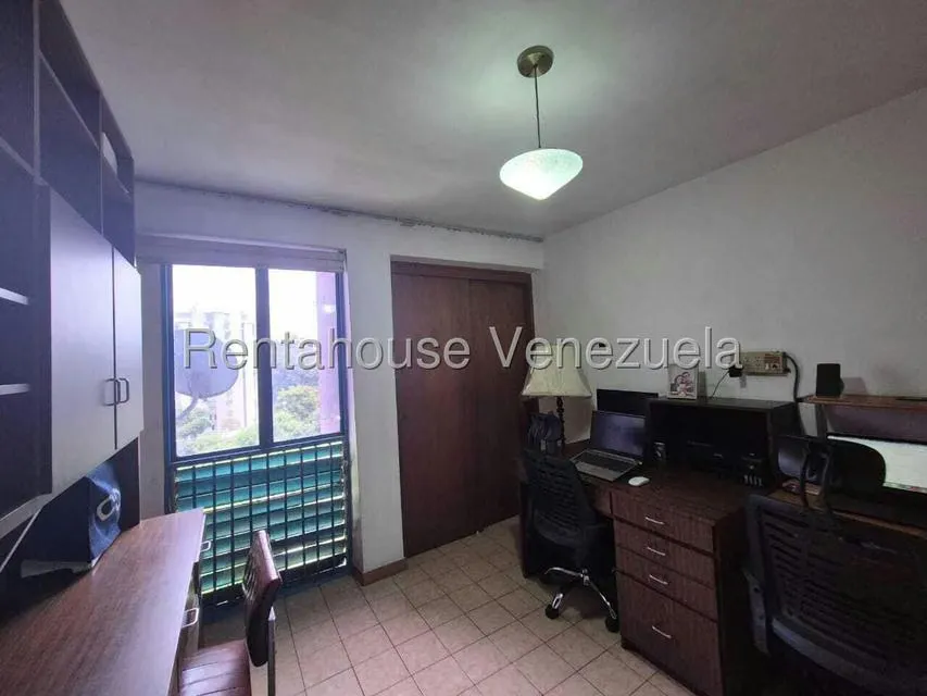 Apartamento (1 Nivel) en Venta en El Marques, Distrito Metropolitano - 30